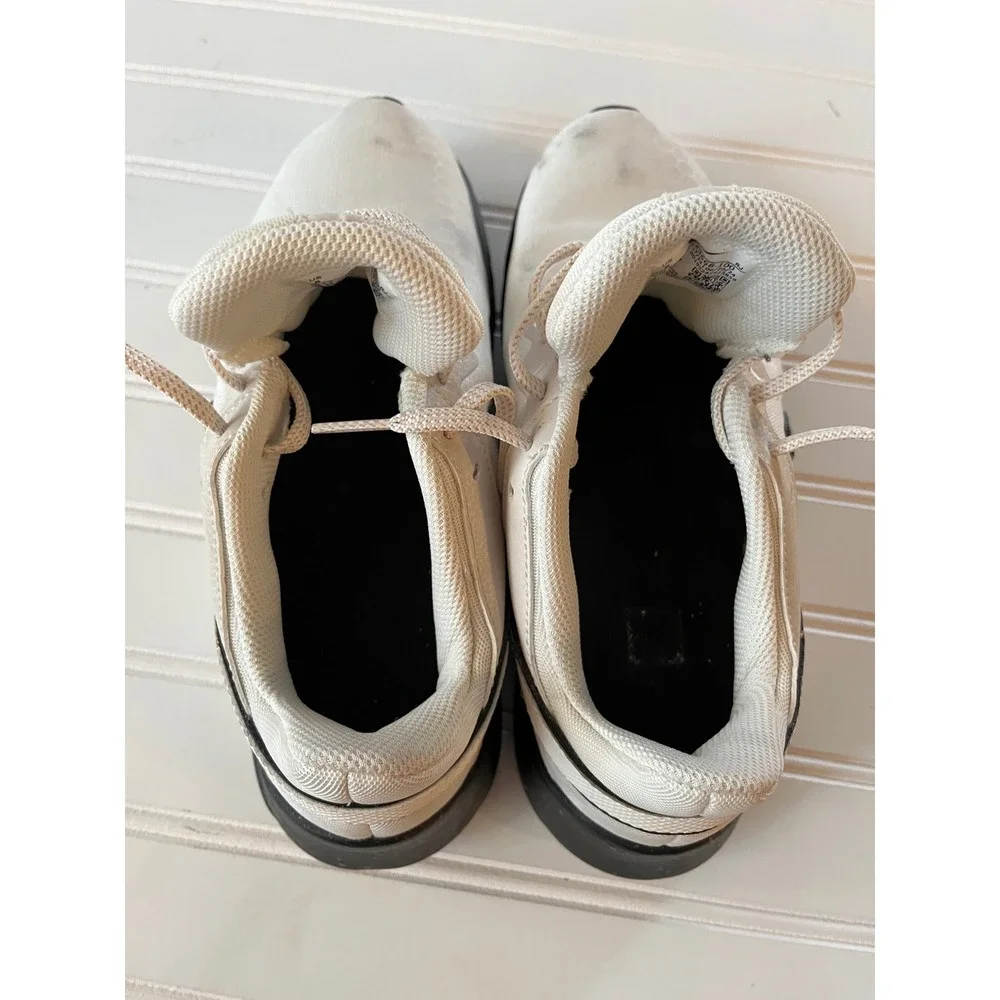Nike Legend Essential 2 Womens Training Shoes Sail Black CZ3668-100 Size‎ 8
